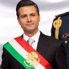 http://noticias.starmedia.com/imagenes/2012/12/enrique-pe%C3%B1a-nieto-asume-presidencia-mexico-11-300x300.jpg